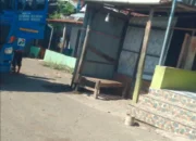 Kencing mobil tangki” Adalah Istilah Populer Untuk Tindakan Pencurian Atau Penyalahgunaan Bahan Bakar (minyak) dari Mobil Tangki Dicuri oleh sopir baru Dia Jual ke Penadah