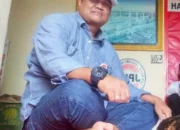 Kata-kata Memiliki Bobot & Musiknya Pilih Kosa Kata Yang Spesifik Visual & Evocative Gunakan Aliterasi Atau Repetisi Dengan Sengaja Untuk Menciptakan Ritme Yang Mudah Melekat.