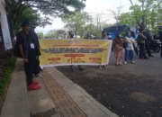 Gelar Aksi Demo Didepan Mall Nipah Puluhan Para Ahli Waris Menuntut Hak Mereka