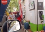 Baba Ayomi Terduga Mafia Kelas’ Kakap Merasa Kebal Hukum Bisnis Ilegal Solar Subsidi Kuasai SPBU Bone, Kapolres: Kami Akan Telusuri Pelakunya