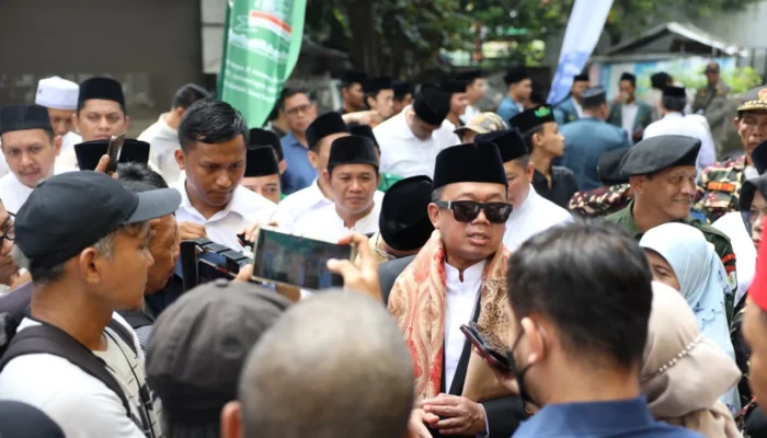 Menteri Nusron Harapkan Santri Masuk ke Dalam Panggung Nasional