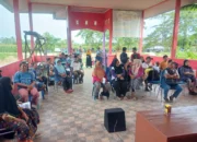 Sertipikat PTSL Diserahkan di Desa Wara, BPN Luwu Utara Hadir Berikan Kepastian Hukum Tanah Rakyat