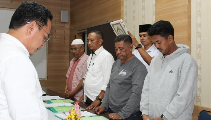 Tertib Administrasi Pertanahan, Kepala Kantor Pertanahan Luwu Utara Ambil Sumpah Pemohon Sertipikat Hilang