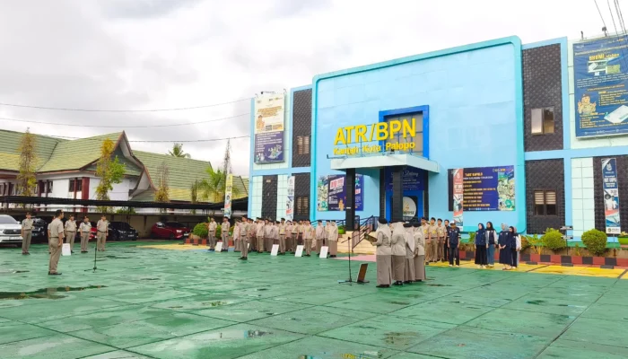 Bangun Integritas Sejak Pagi, Pegawai Kantor Pertanahan Kota Palopo Siap Berikan Pelayanan Terbaik