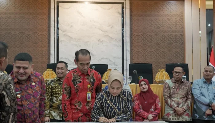 Sinergi ATR/BPN, KPK, dan Pemda: Kepala Kantor Pertanahan Kota Palopo Hadiri Rakor Optimalisasi Tanah dan Ruang untuk Perekonomian Daerah