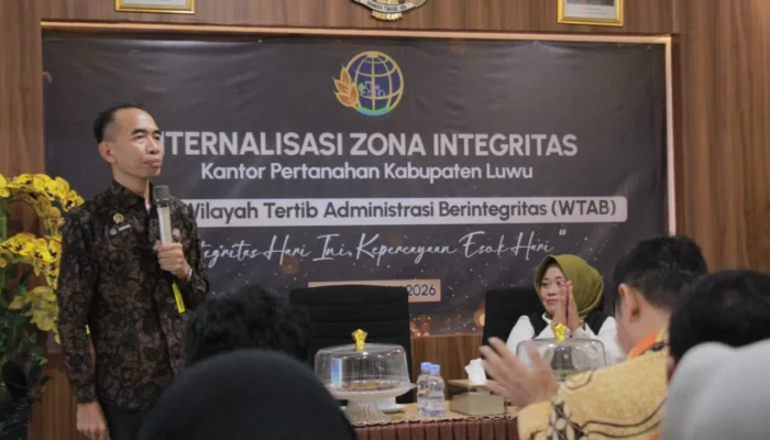 Kepala Kantor Pertanahan Kota Palopo Jadi Narasumber Internalisasi Zona Integritas di Kantor Pertanahan Kabupaten Luwu