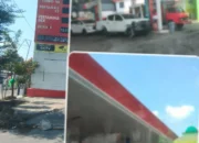 SPBU Daya Menjadi Saran Mafia BBM Subsidi Jenis Solar Penyalahgunaan Pendistrubusian BBM Subsidi Jenis Solar Yang Terduga Ilegal Kembali Terbongkar MOBIL Berbagai Jenis Truk kayu mobil kampas box Mobil Fortuner Abu-abu Gelap Mobil Hilux Putih Mobil Strada Triton Putih MENGUNAKAN TANGKI MODIFIKASI PESTA SOLAR SUBSIDI DI SPBU DAYA MAKASSAR, OPERATOR PENGAWAS MENGAKU KECOLONGAN