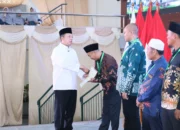 Serahkan Lebih dari 1.000 Sertipikat Tanah Wakaf dalam ICOP 2026, Menteri Nusron Minta Penerima Jadi Pionir Percepatan