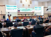 Rakor Bersama Kepala Daerah Se-Sulsel, Menteri Nusron Tegaskan Perlindungan Lahan Pertanian Jadi Prioritas Pemerintah