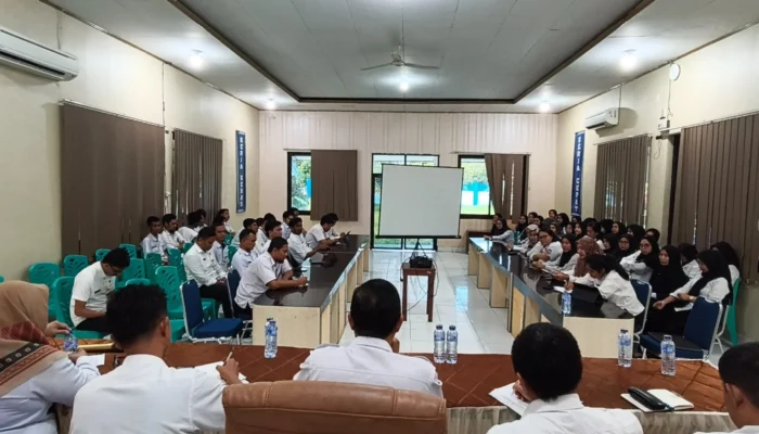 Kepala Kantor Pertanahan Kota Palopo Pimpin Rapat Internal, Perkuat Sinergi Menuju Pelayanan Publik Prima