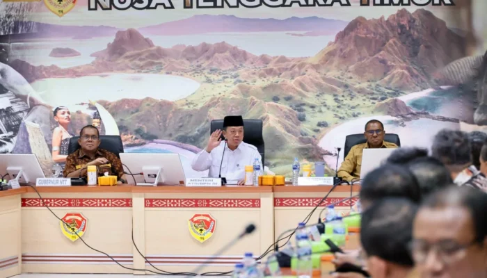 Rakor Bersama Pemda Se-NTT, Menteri Nusron Minta Dukungan Kepala Daerah Wujudkan Transformasi Layanan Pertanahan