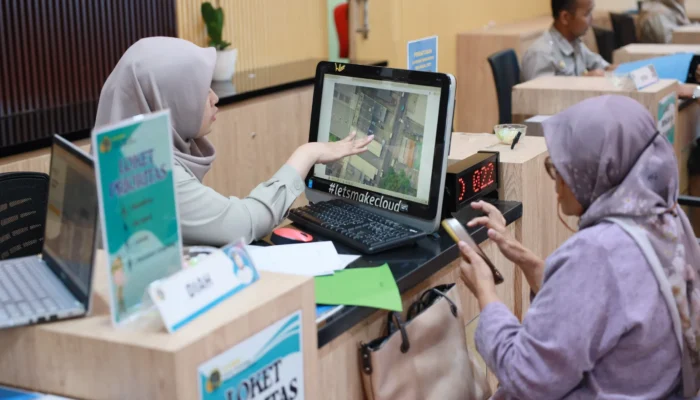 Beri Pengarahan Soal Layanan di Kanwil BPN Provinsi NTT, Menteri Nusron: Gunakan Sudut Pandang Masyarakat